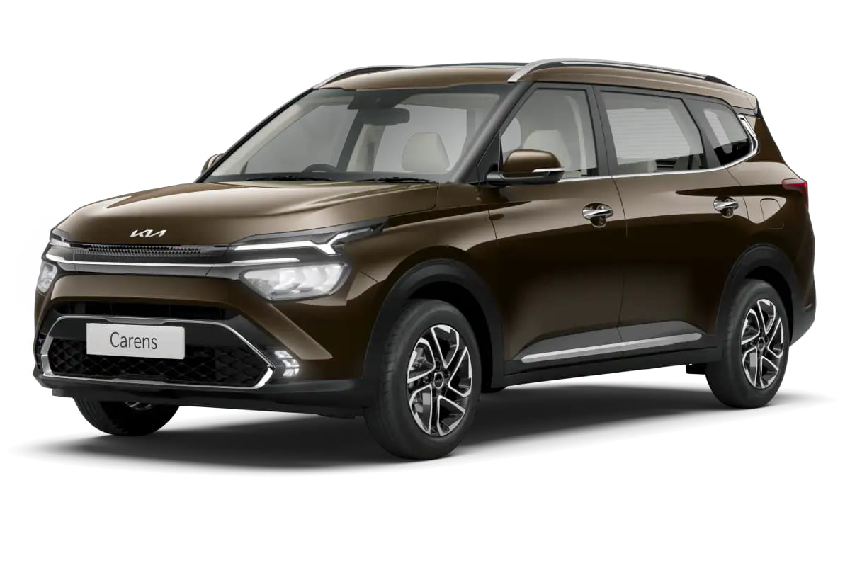 Original India-spec Kia Carens (2022 pre-Clavis), Moss Brown, colour-studio front three-quarter