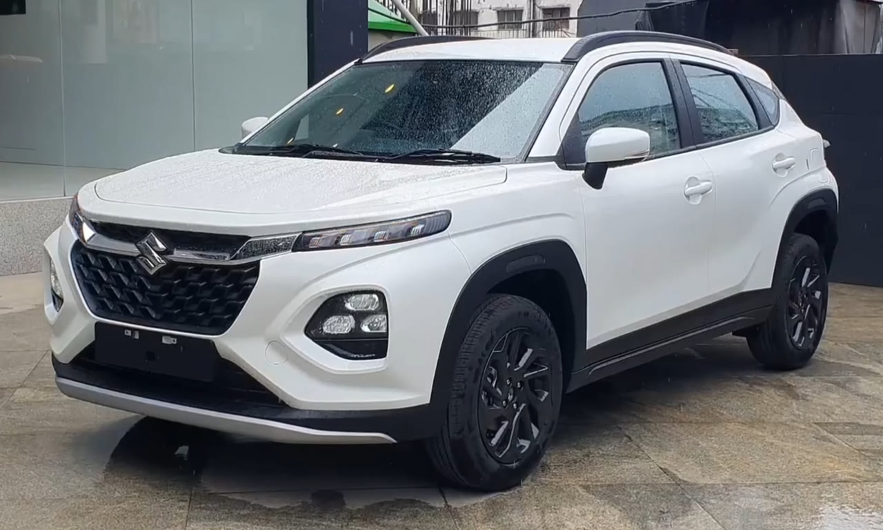 2023 Maruti Suzuki Fronx 1.2 Delta+ (India), front view