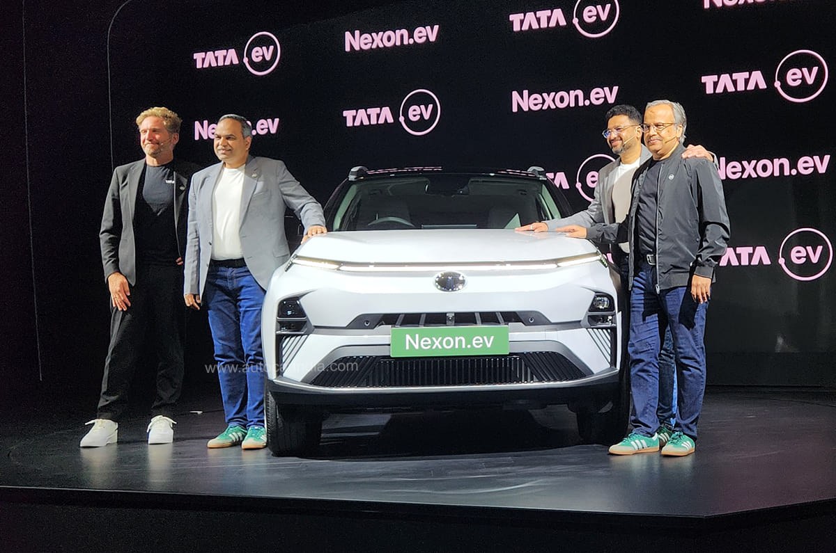 Current India-spec Tata Nexon.ev facelift, studio front three-quarter