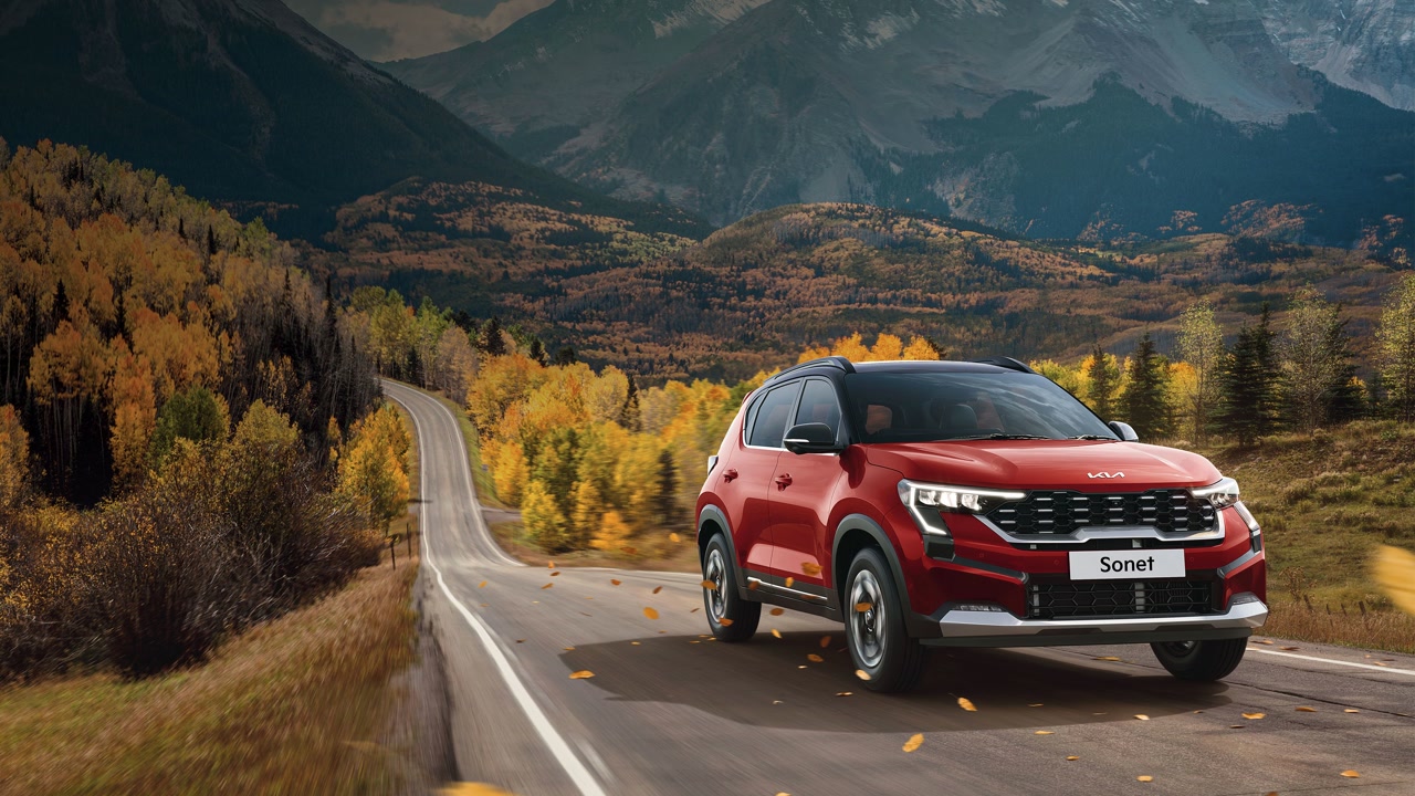 Current India-spec Kia Sonet facelift (2024), Intense Red dual-tone, front three-quarter