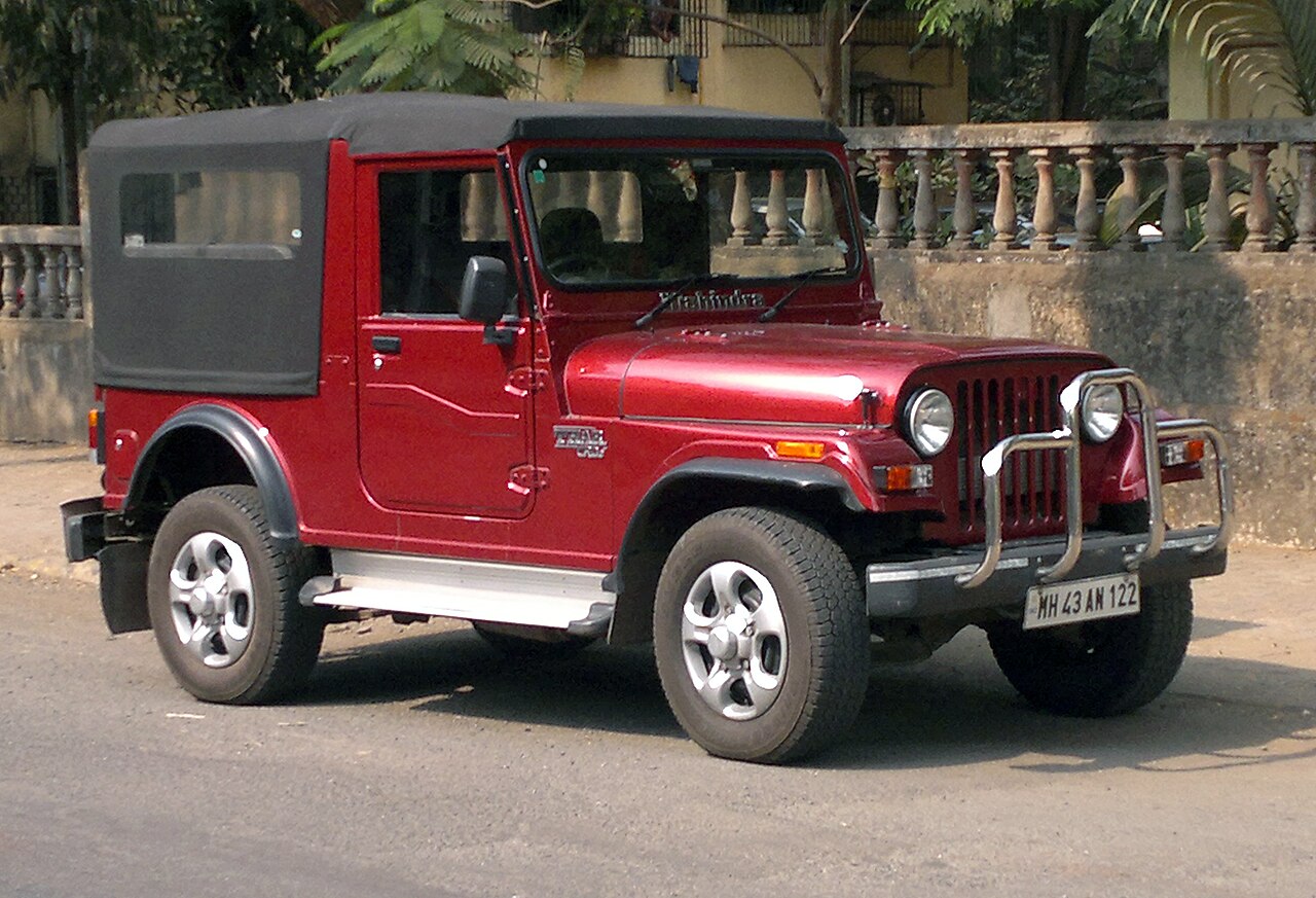 First-generation Mahindra Thar CRDe, India, front three-quarter