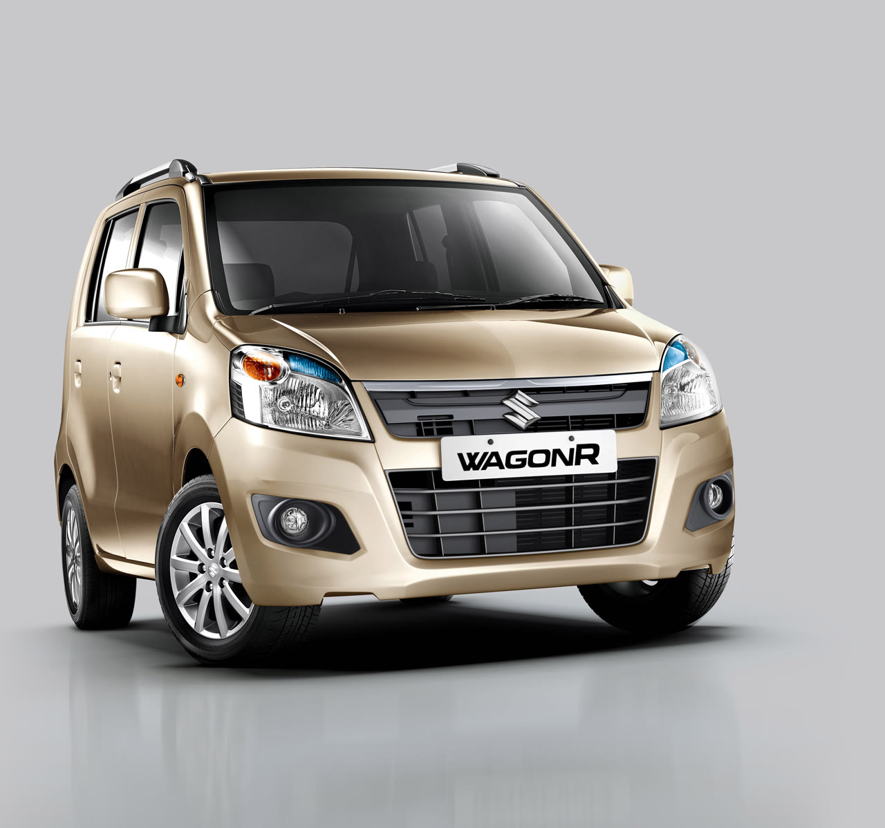 2013-facelift second-generation Maruti Suzuki Wagon R, India-spec front three-quarter studio